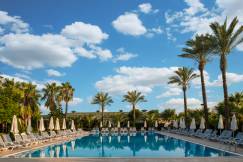 DELPHIN DIVA HOTEL Pools & Beach